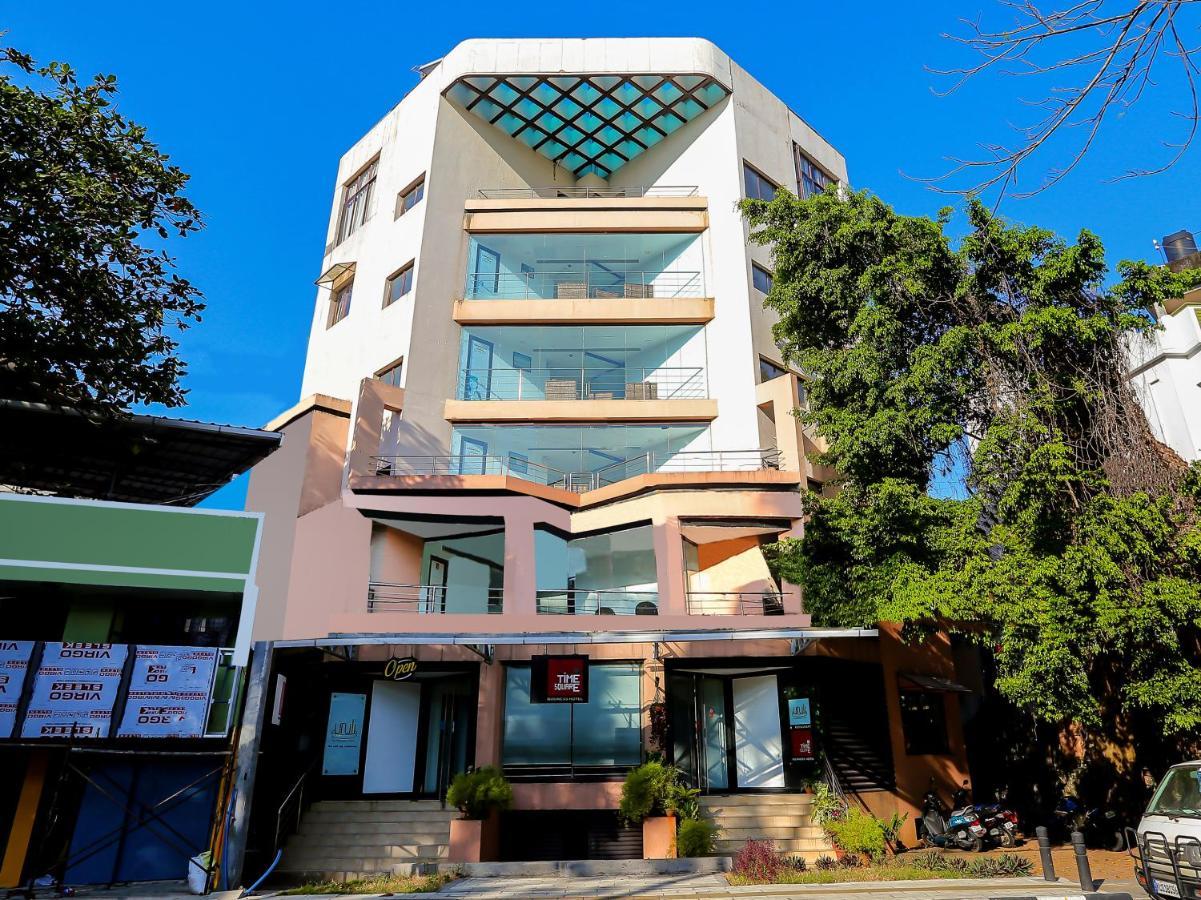 Hotel Treebo Trend Time Square Marine Drive Kochi Exteriér fotografie