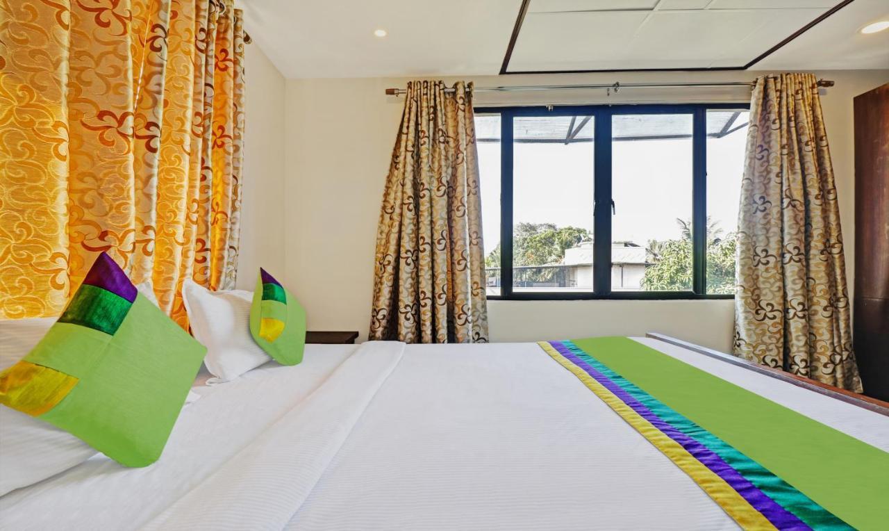Hotel Treebo Trend Time Square Marine Drive Kochi Exteriér fotografie