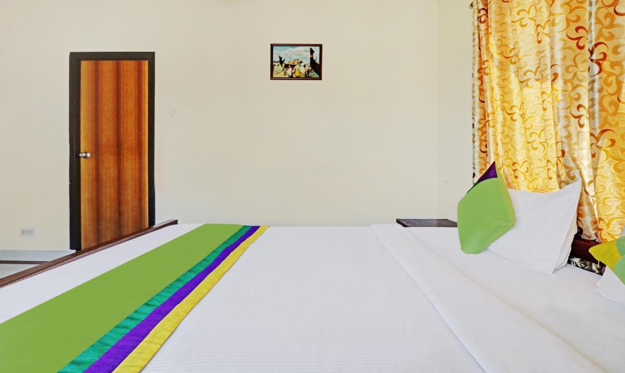 Hotel Treebo Trend Time Square Marine Drive Kochi Exteriér fotografie